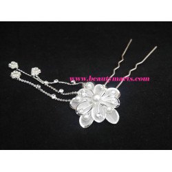 Bridal Rhinestone Flower Hair Pin Bridal Rhinestone Flower Hair Pin